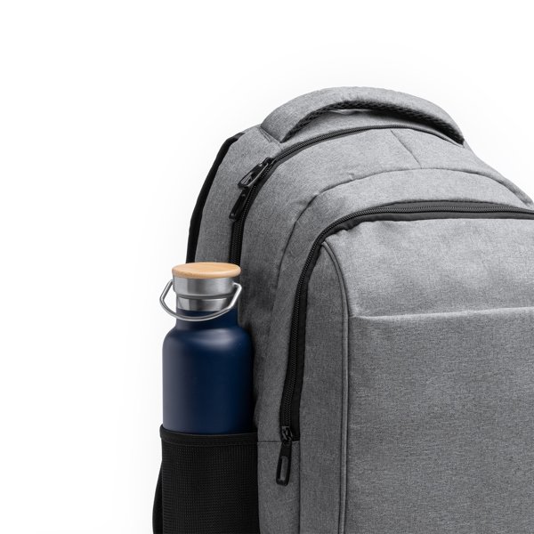 Detalle mochila PATRIK 1